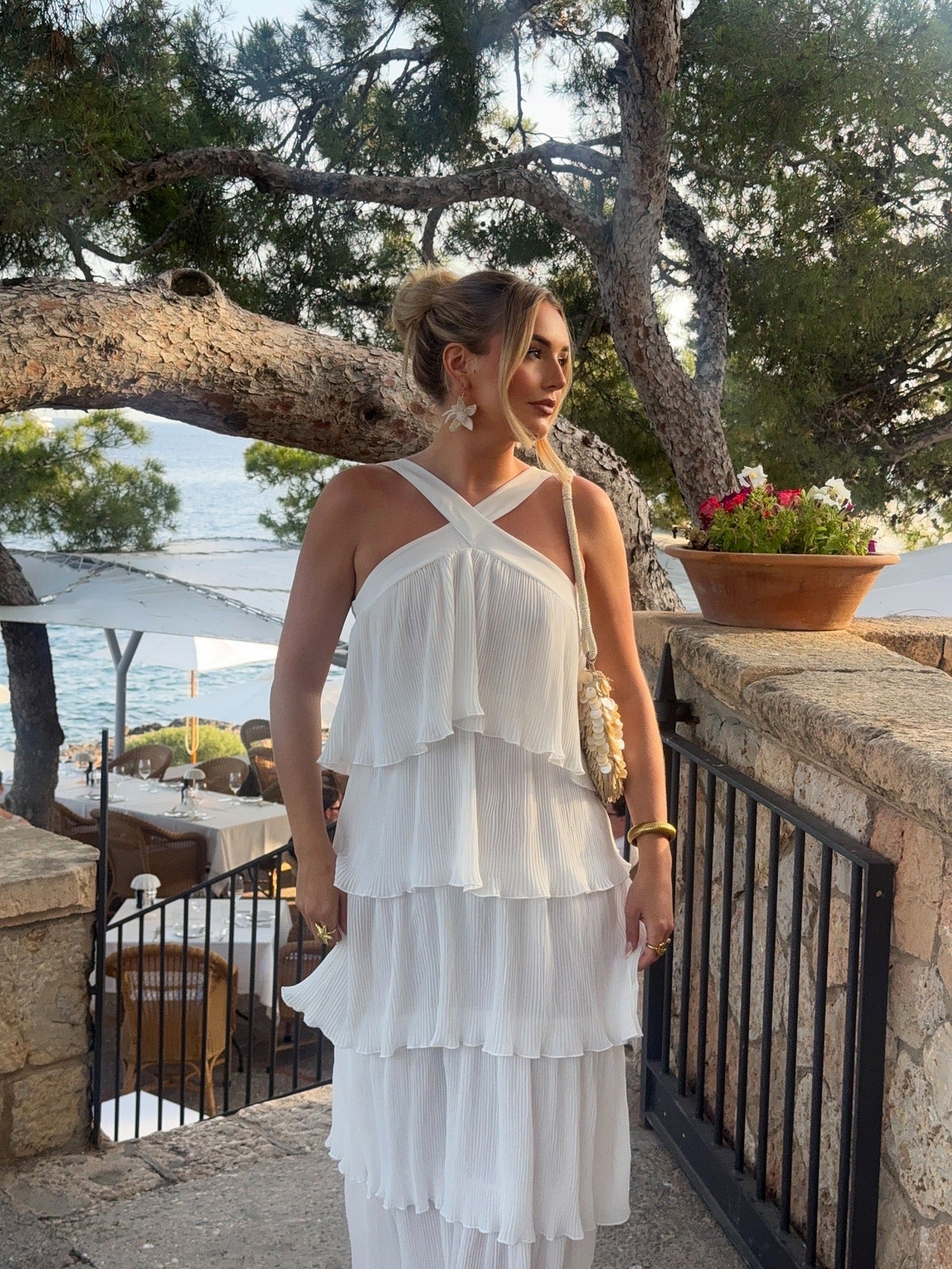 Daicy dress with ruffles - White