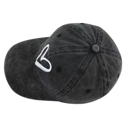 Vintage Washed Gray Baseball Cap, White Heart Outline Embroidered Unisex Adjustable Soft Dad Hat, Casual Outdoor Sun Hat for Women Men