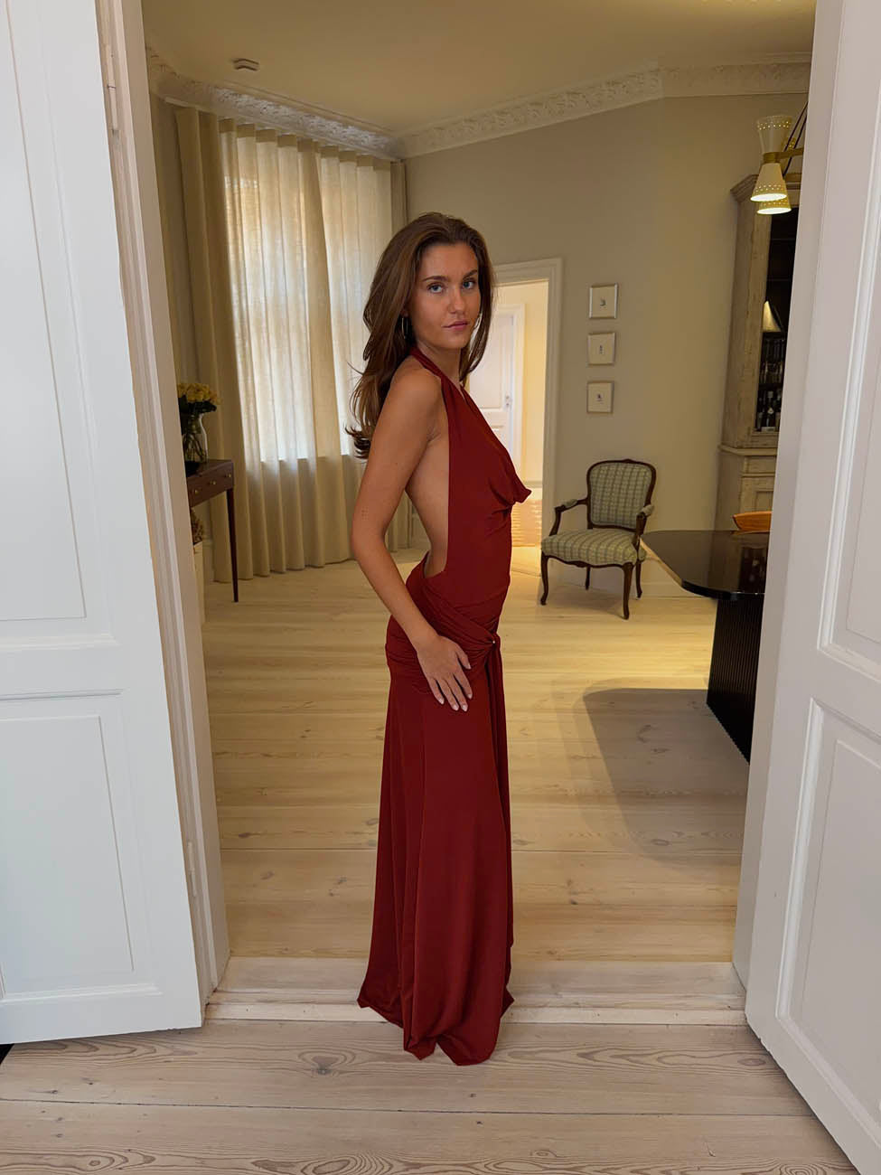 Redina dress with open back - Rust