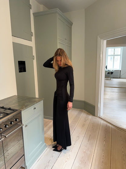 Silia maxi dress with ties - Black