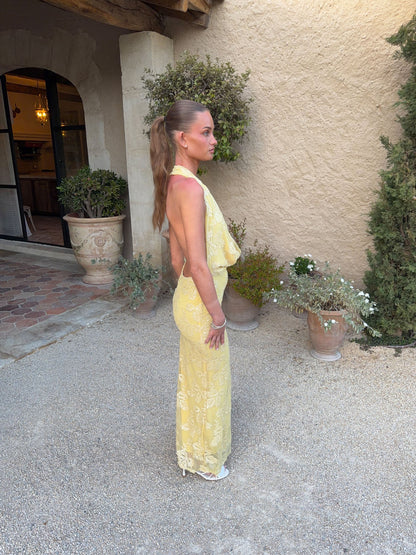 Eudora maxi dress with sequin flowers – Light yellow